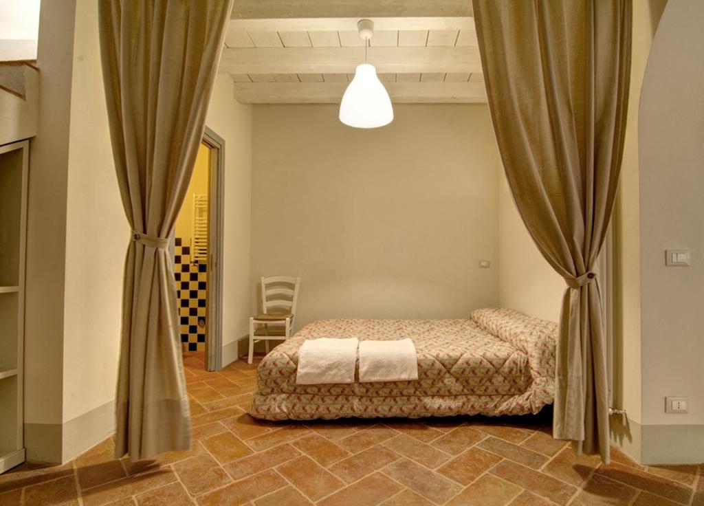 Гостевой дом Borgo Fajani Terricciola Экстерьер фото